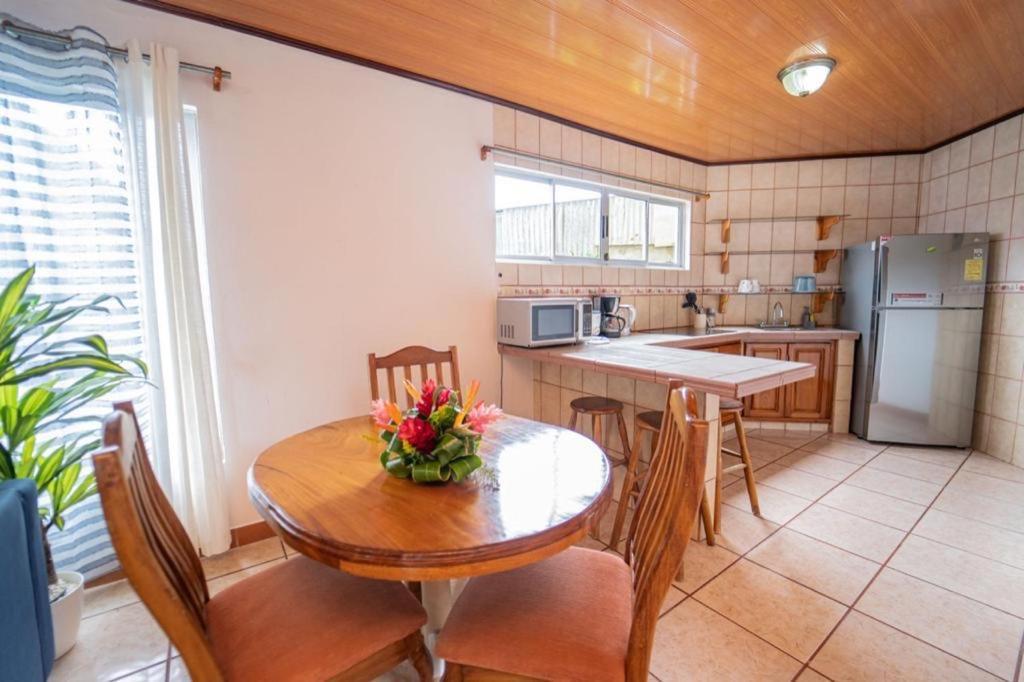 Apartamentos Cristal Кепос Экстерьер фото